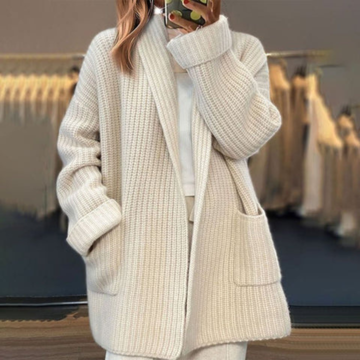 Thalira | Oversized Merino Wool Cardigan