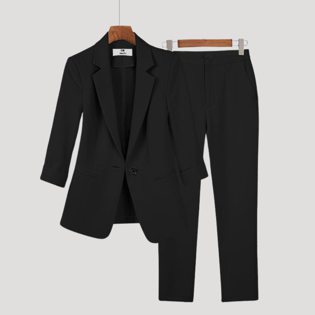 Elara | Women's Single-Breasted Two-Piece Suit