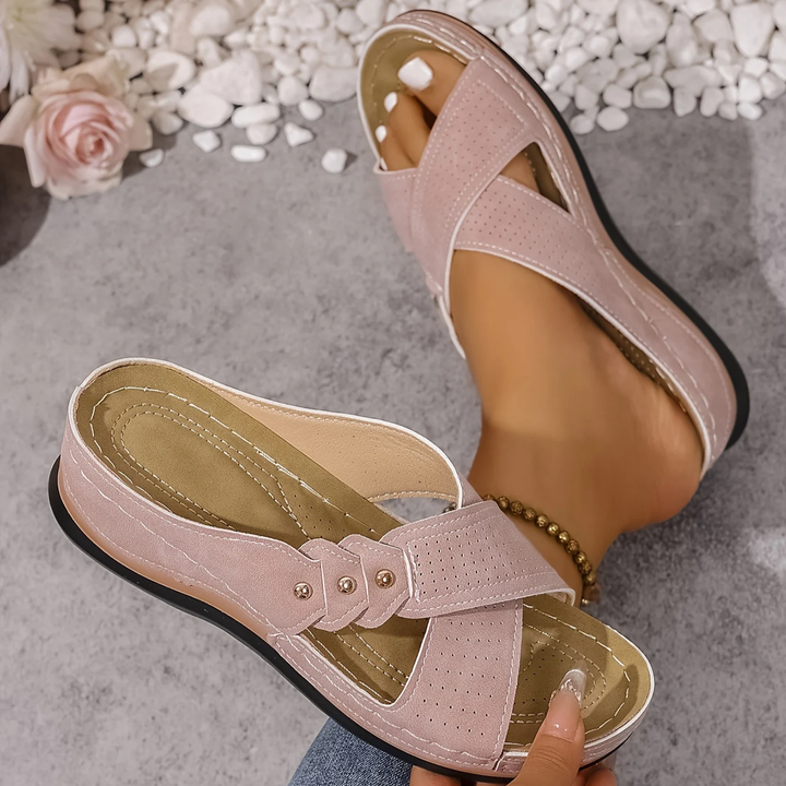 Noelle | Lightweight Wedge Sandals
