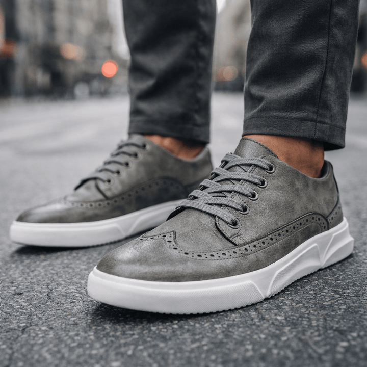 Calver | Men’s Brogue-Detail Lace-Up Trainers