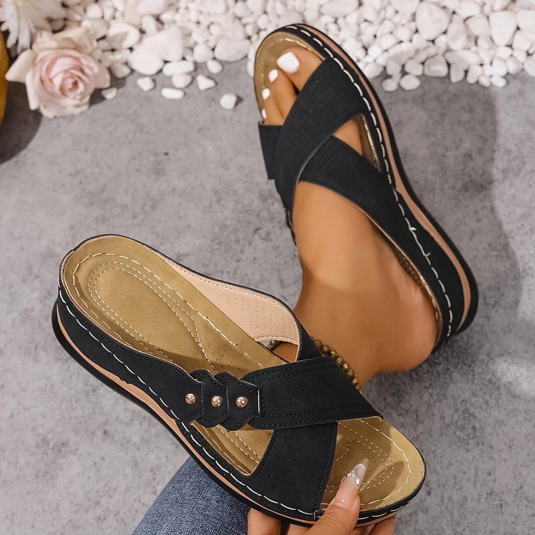 Noelle | Lightweight Wedge Sandals