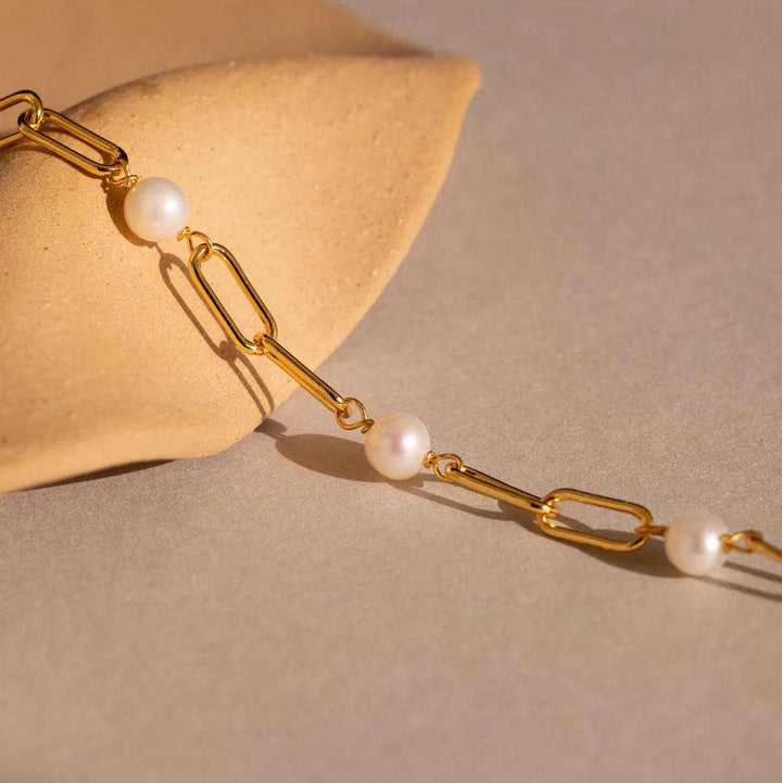 Margot | Women's Pearl Chain Bracelet
