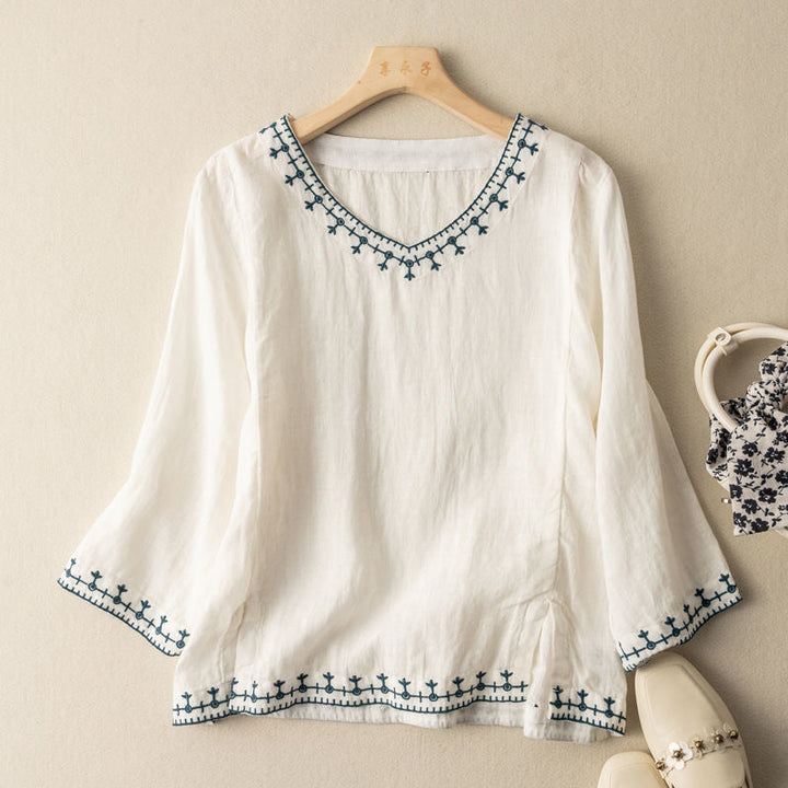 Jane | Pattern V-Neck Blouse