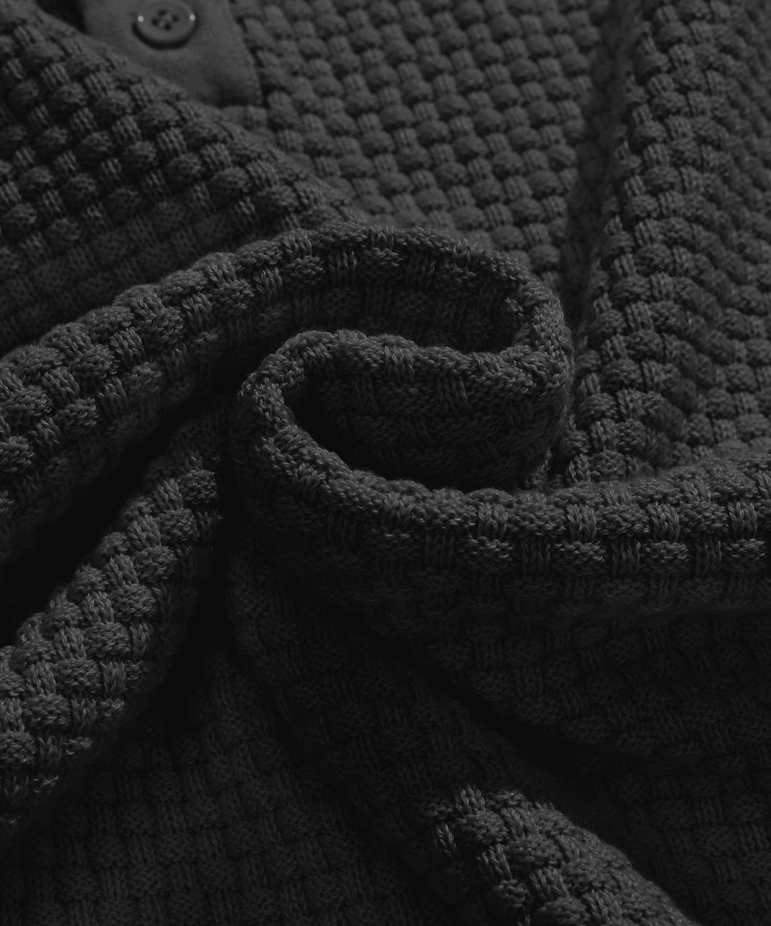 Alaric | Men’s Textured Long-Sleeve Polo Shirt
