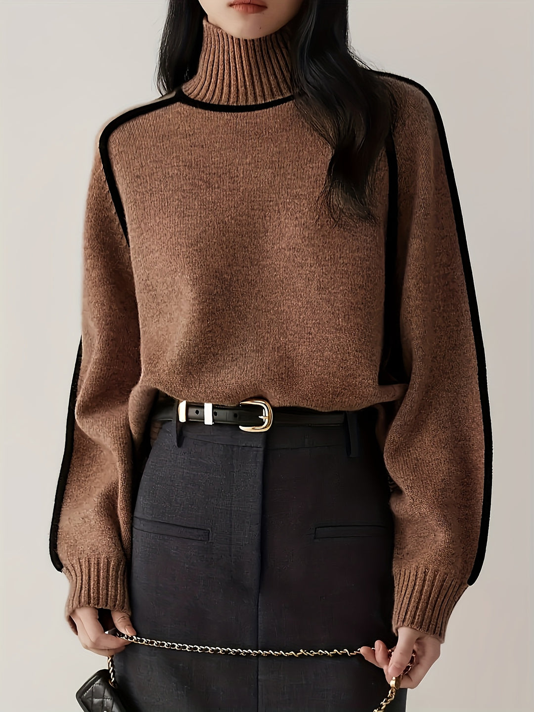 Clara | Colour Block Round-Neck Pullover Sweater