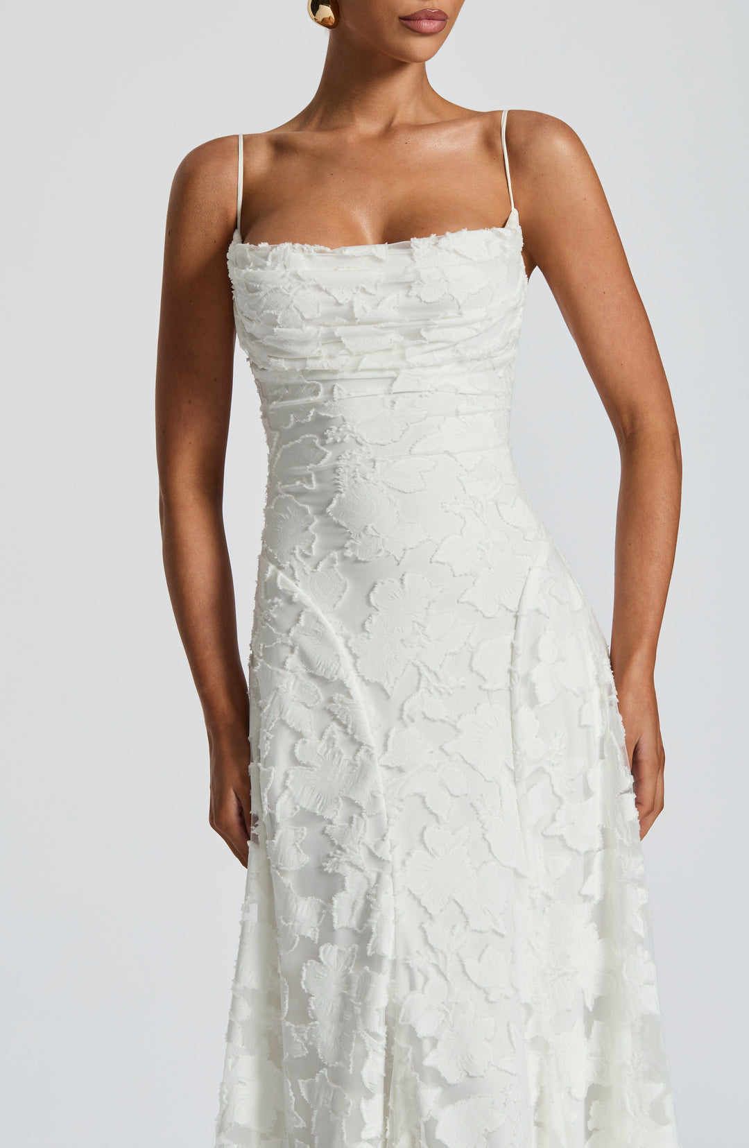 Melioraine | Elegant Flowing Maxi Dress