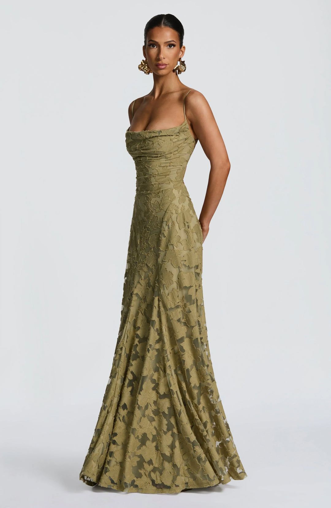 Melioraine | Elegant Flowing Maxi Dress