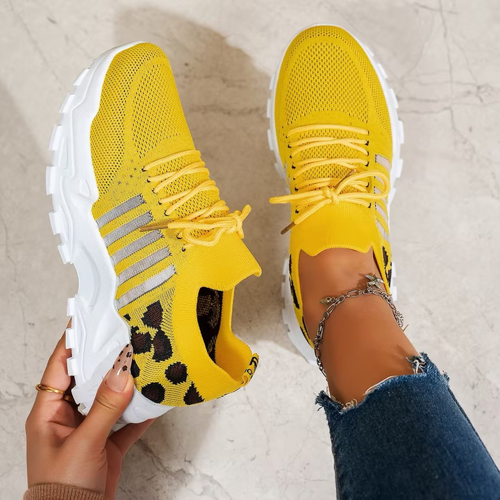 Maica | Supportive Walking Trainers