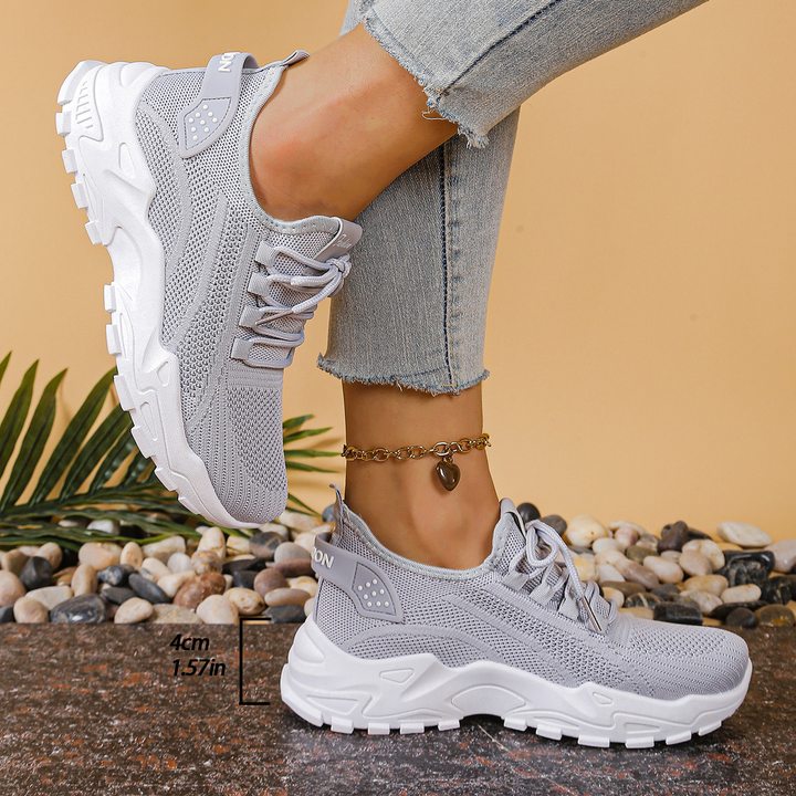 Maica | Supportive Walking Trainers